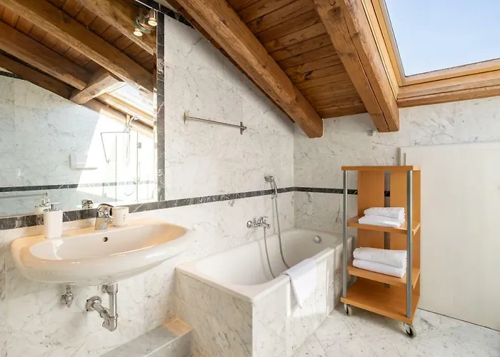 Bolognaroomscom - La Quercia Bed and Breakfast 4*