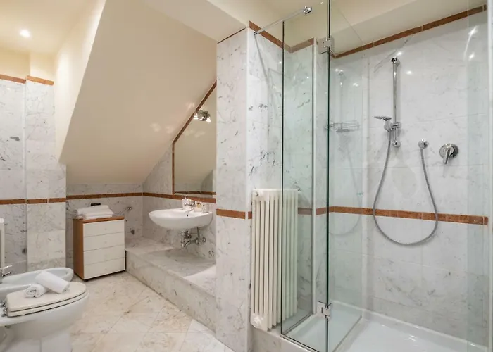 Bolognaroomscom - La Quercia ساسو ماركوني