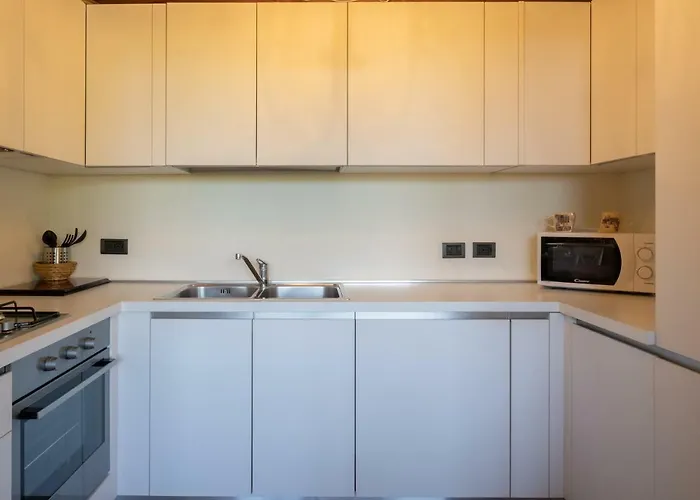 Bolognaroomscom - La Quercia 3* ساسو ماركوني