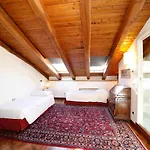 Bolognaroomscom - La Quercia 4*
