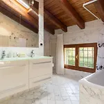 Bolognaroomscom - La Quercia 4*