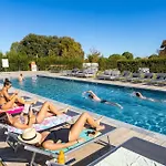Bolognaroomscom - La Quercia 4*