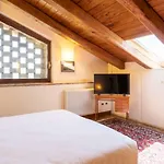 Panzió Bolognaroomscom - La Quercia 4*