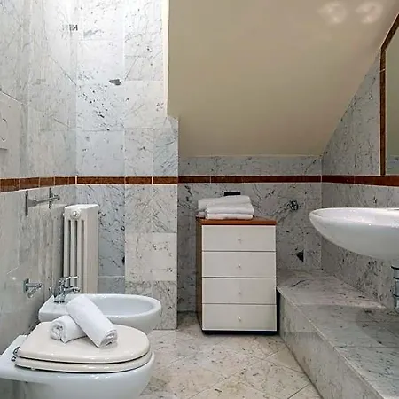 Borgo Malvasia- La Quercia Bed & Breakfast