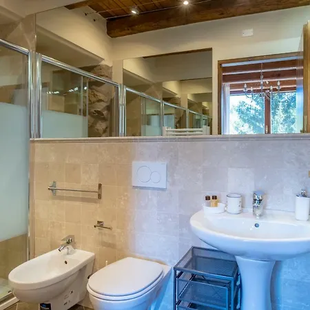 Bolognaroomscom - La Quercia 3* サッソ・マルコーニ