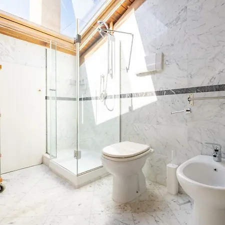 Bolognaroomscom - La Quercia 3*