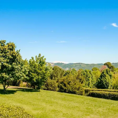 Borgo Malvasia- La Quercia Bed & Breakfast 4*