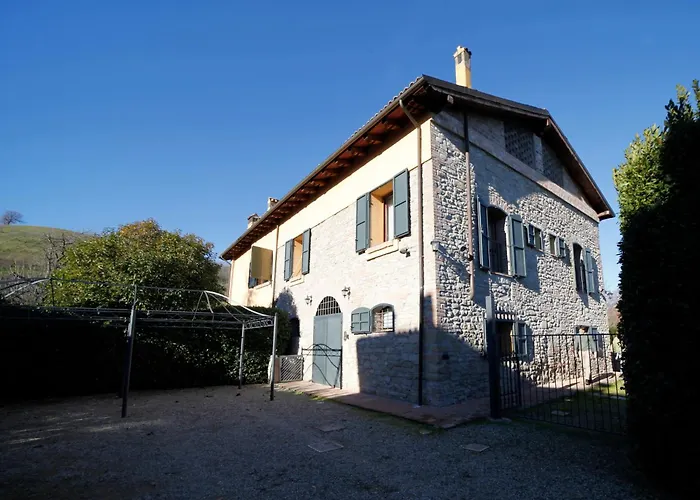 B&B Bolognaroomscom - La Quercia 사소마르코니