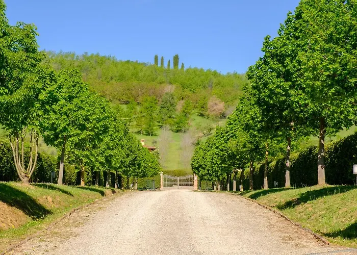 Bolognaroomscom - La Quercia Couette-café
