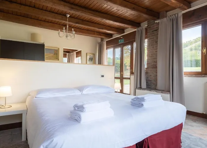 Bolognaroomscom - La Quercia