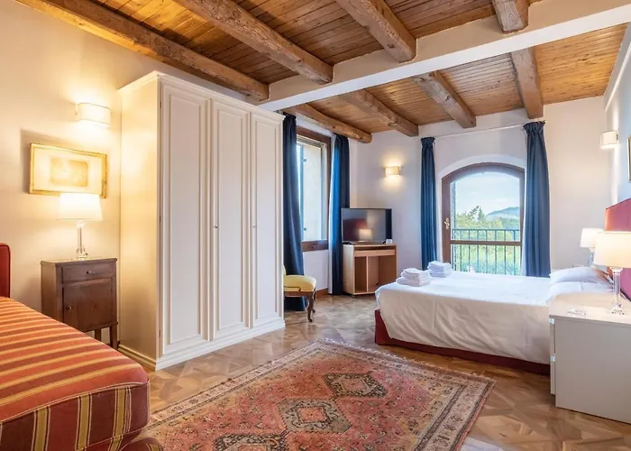 Bolognaroomscom - La Quercia 4*