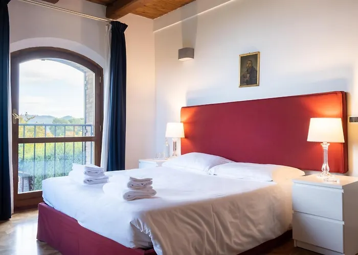 Bolognaroomscom - La Quercia Couette-café